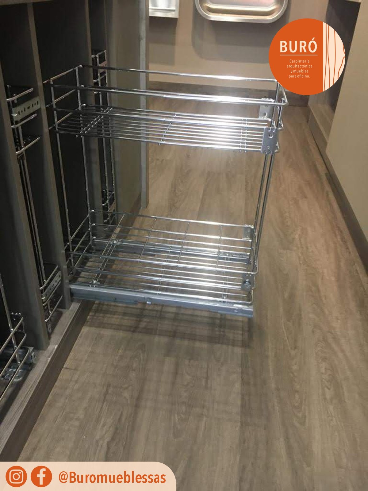 Condimentero rejilla acero 0.4.jpg